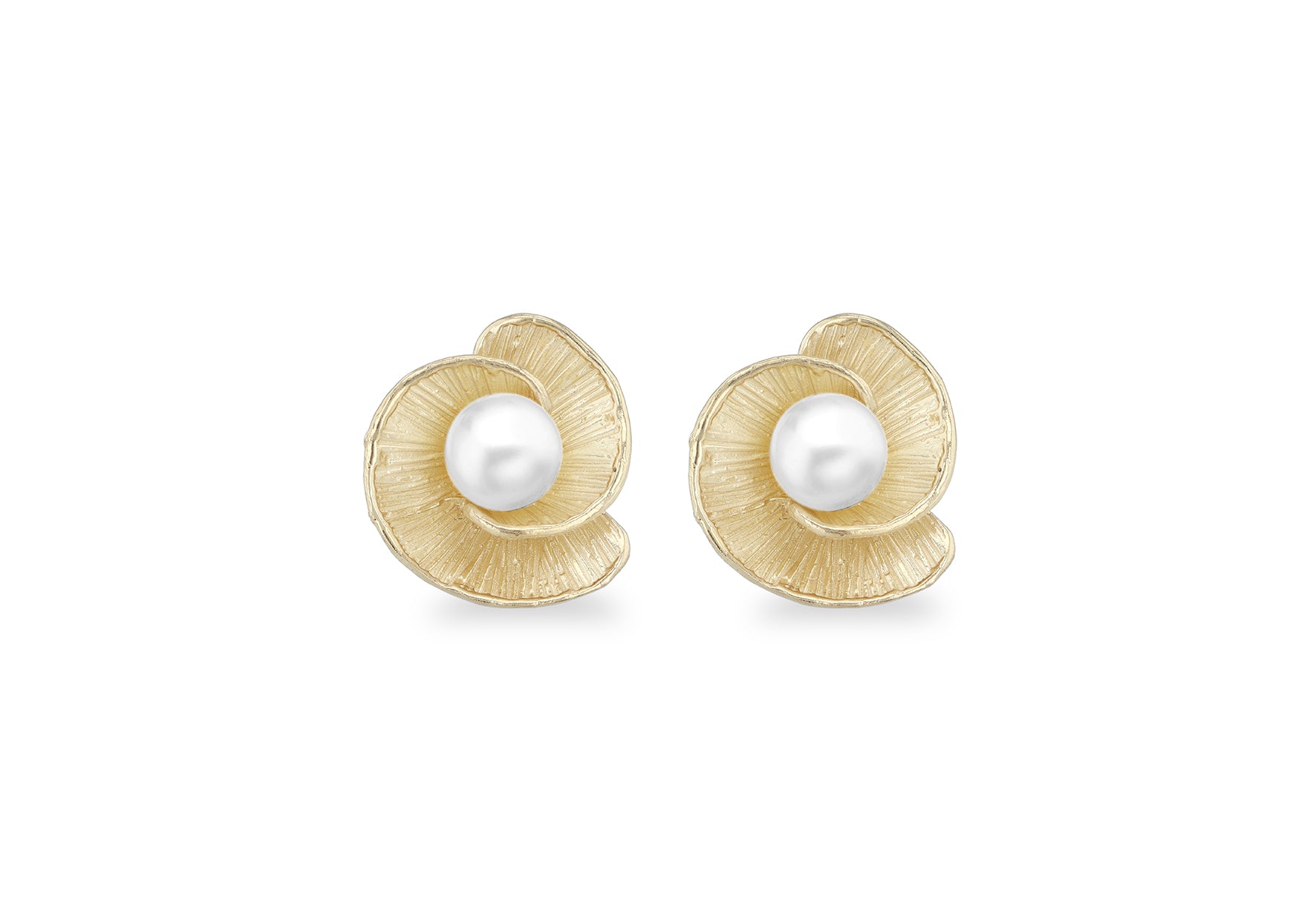 9ct Yellow Gold Freshwater Pearl Flower Stud Earrings