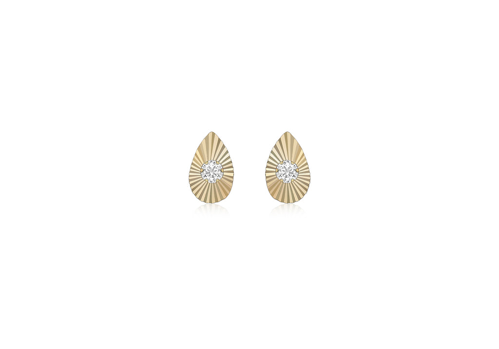9ct Yellow Gold Zirconia  4.9mm x 7.7mm onertinaed Teardrop Stud Earrings