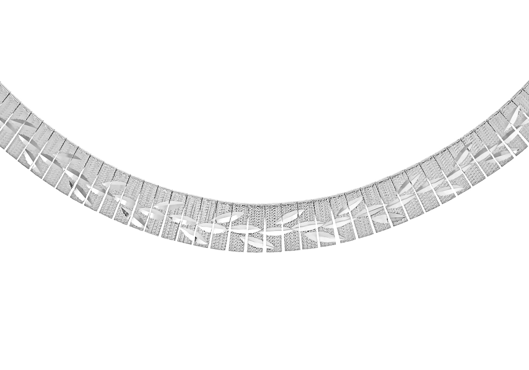 Sterling Silver Leaf Patterned Graduated leopatra Necklace  43m/17"9